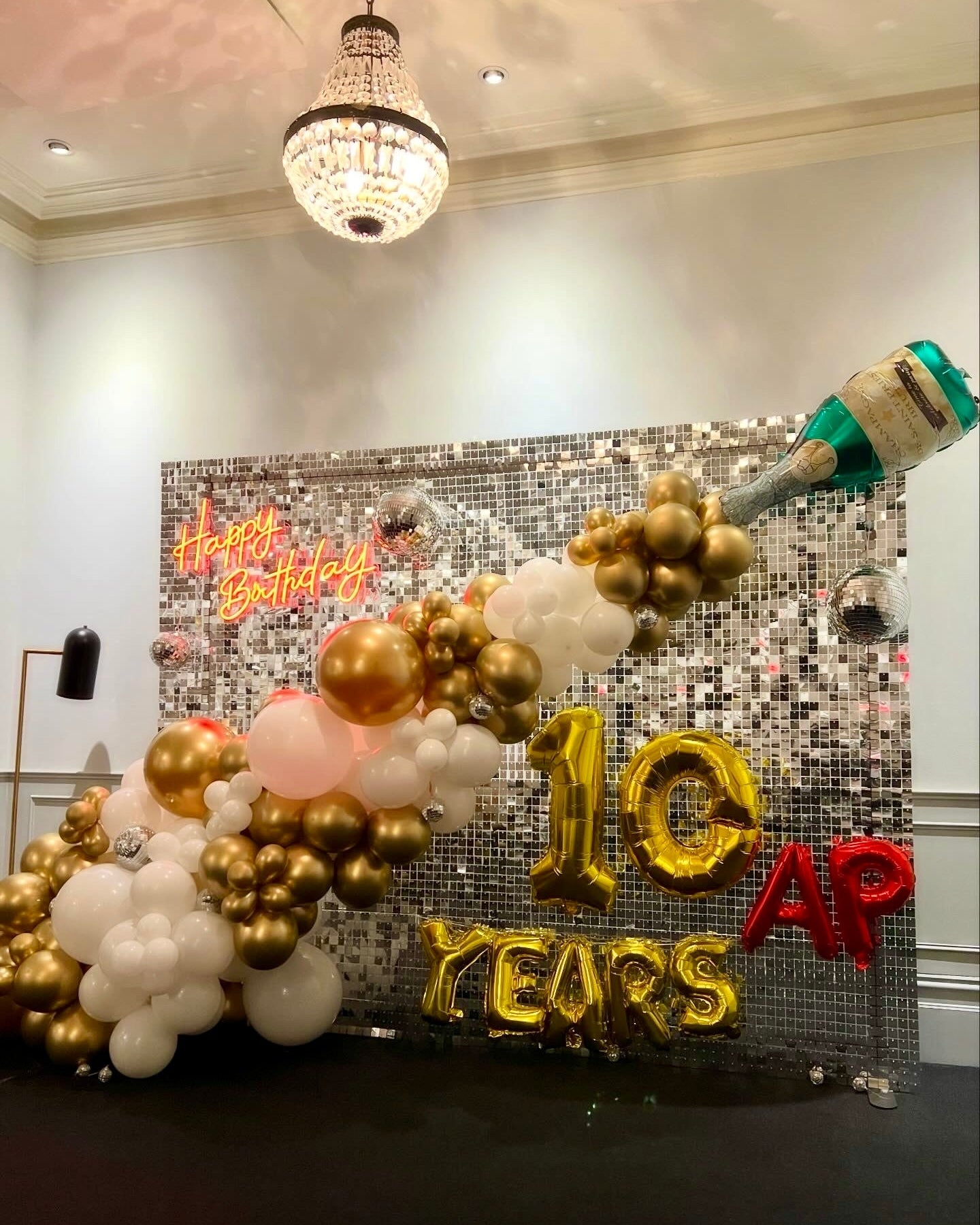 Sparkle & Pop Wall